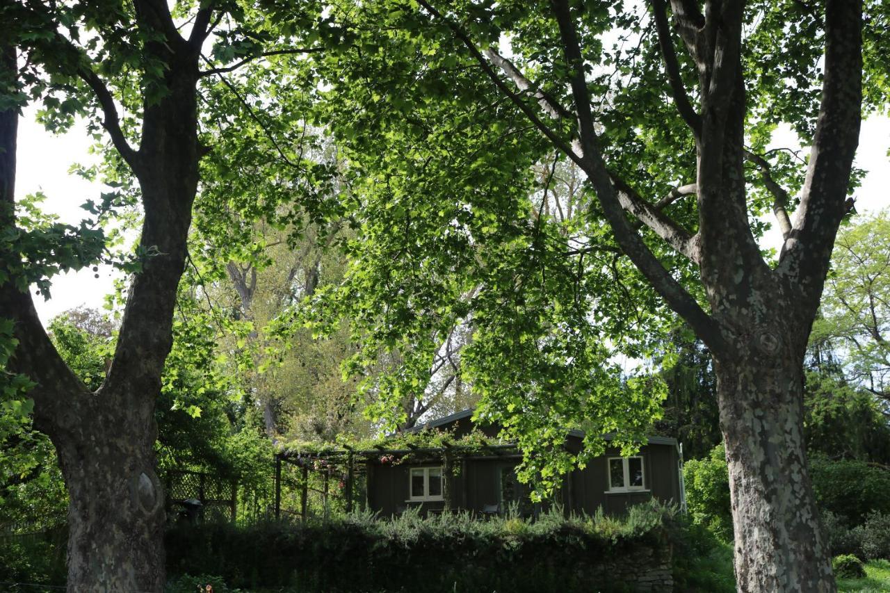 The Leafy Flat Apartamento Havelock North Exterior foto